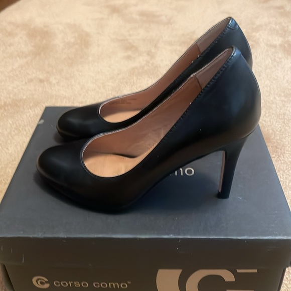 Coro como black silk calf heels - Picture 2 of 4